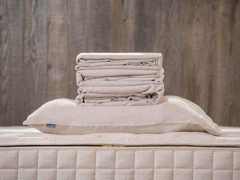 Naturepedic Organic Linen Sheets image