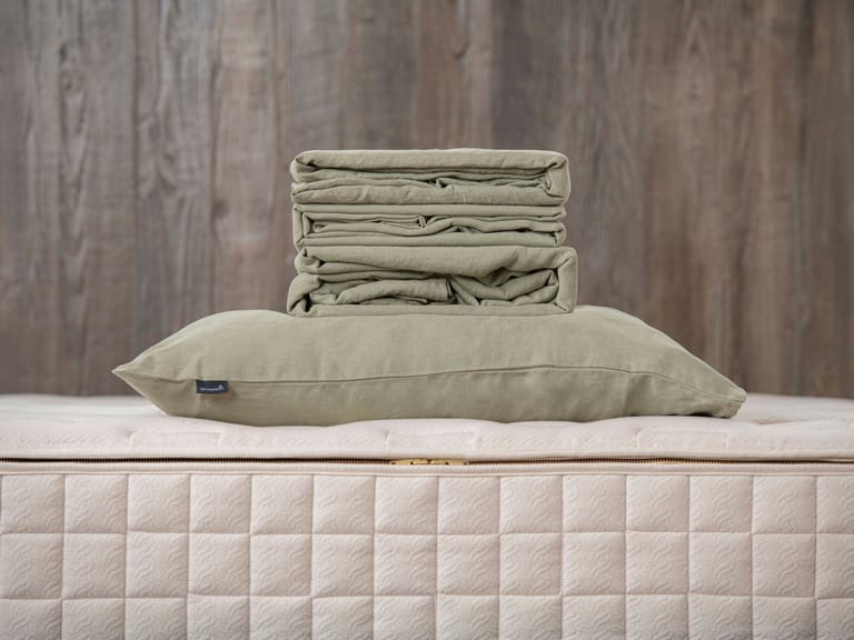 Naturepedic Organic Linen Sheets image