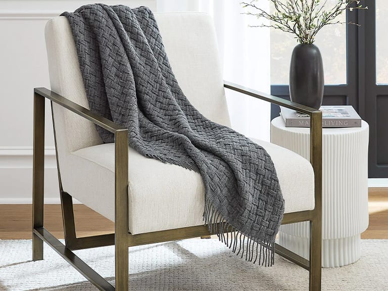 Sferra Vella Cashmere and Wool Throw Blanket image