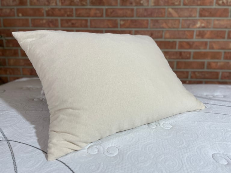 Suite Sleep Shredded Latex-Tencel™ Blend Pillow image