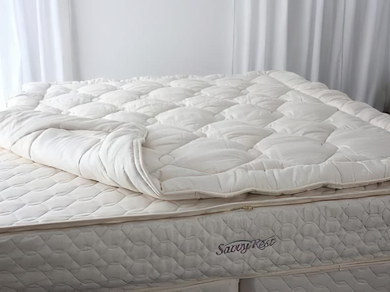 Savvy Rest Natural Savvy Woolsy Mattress Topper image