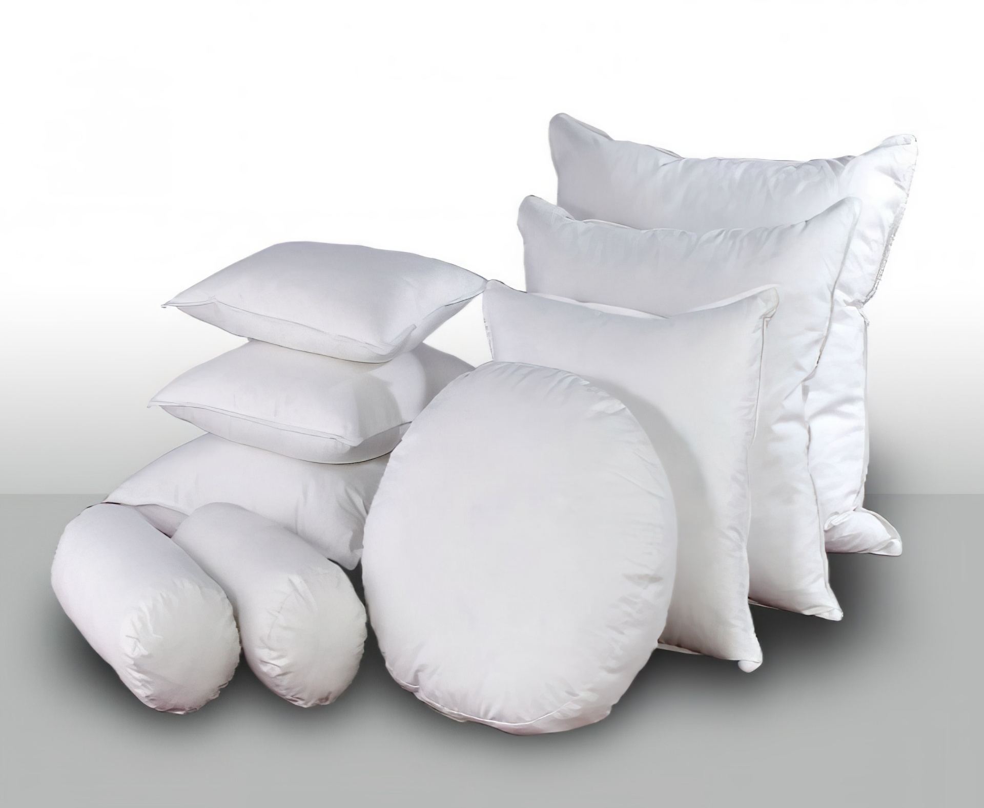 https://www.thecleanbedroom.com/wp-content/uploads/products/22186/downright-mackenza-50-50-white-down-feather-decorative-pillow-inserts--22186-.jpg